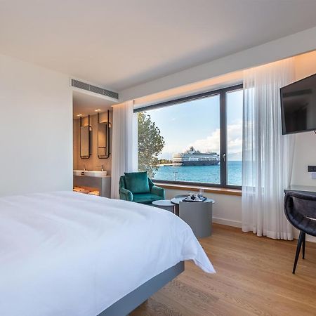 Amario Suites Hotel Aigio Eksteriør billede
