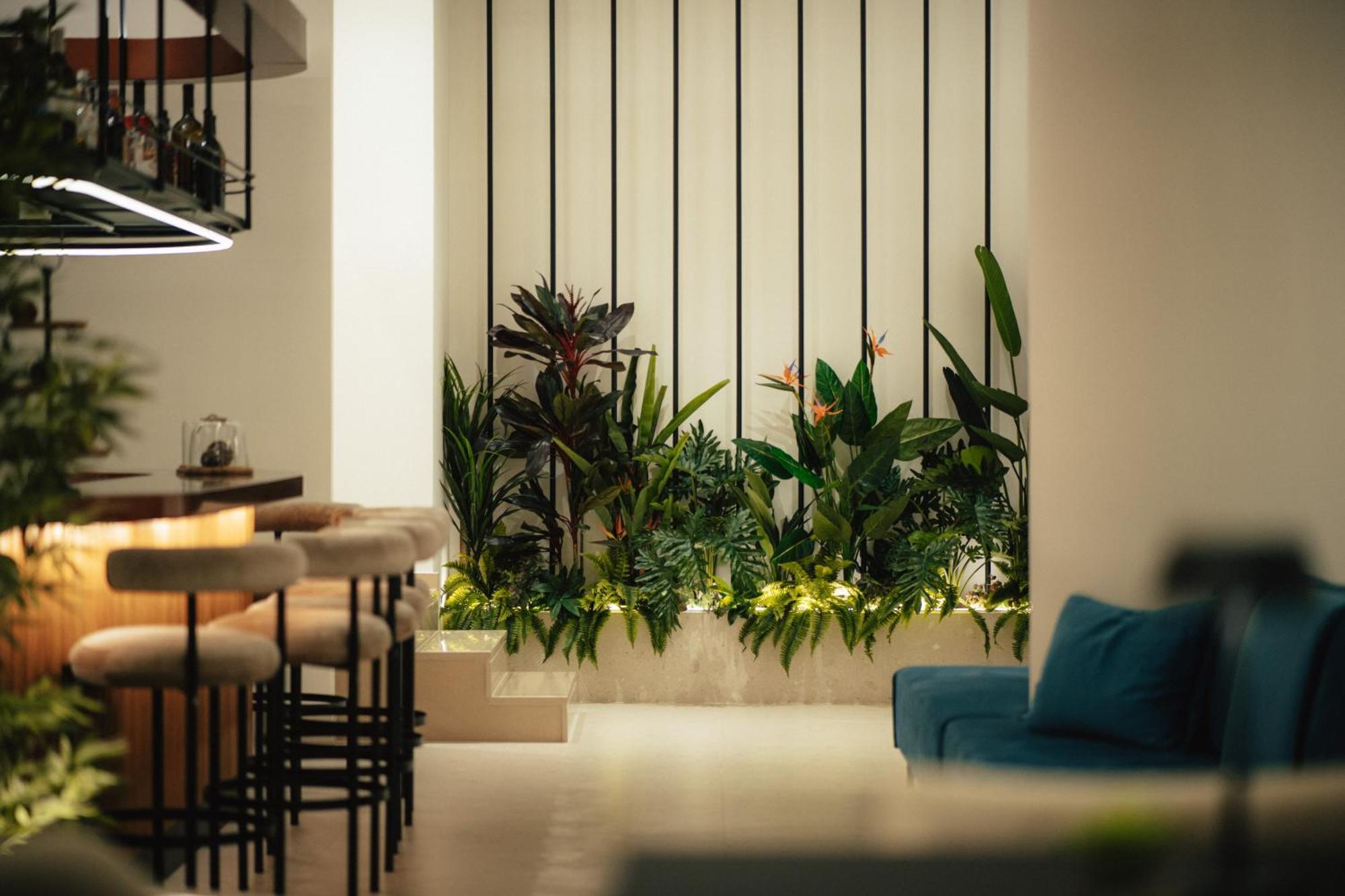 Amario Suites Hotel Aigio Eksteriør billede