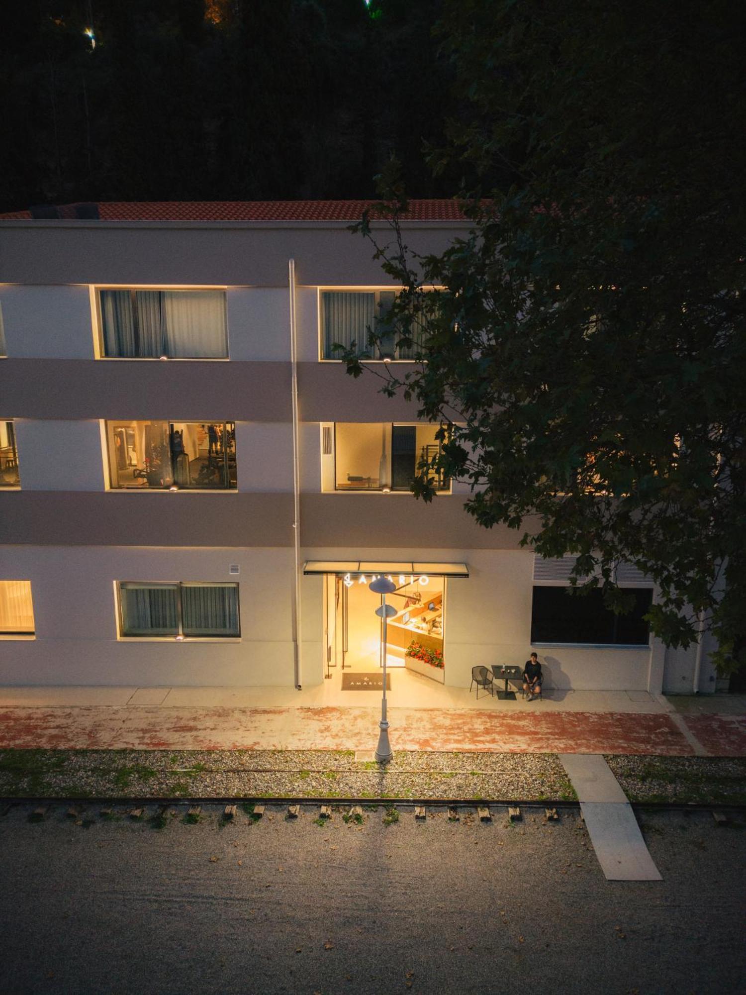 Amario Suites Hotel Aigio Eksteriør billede